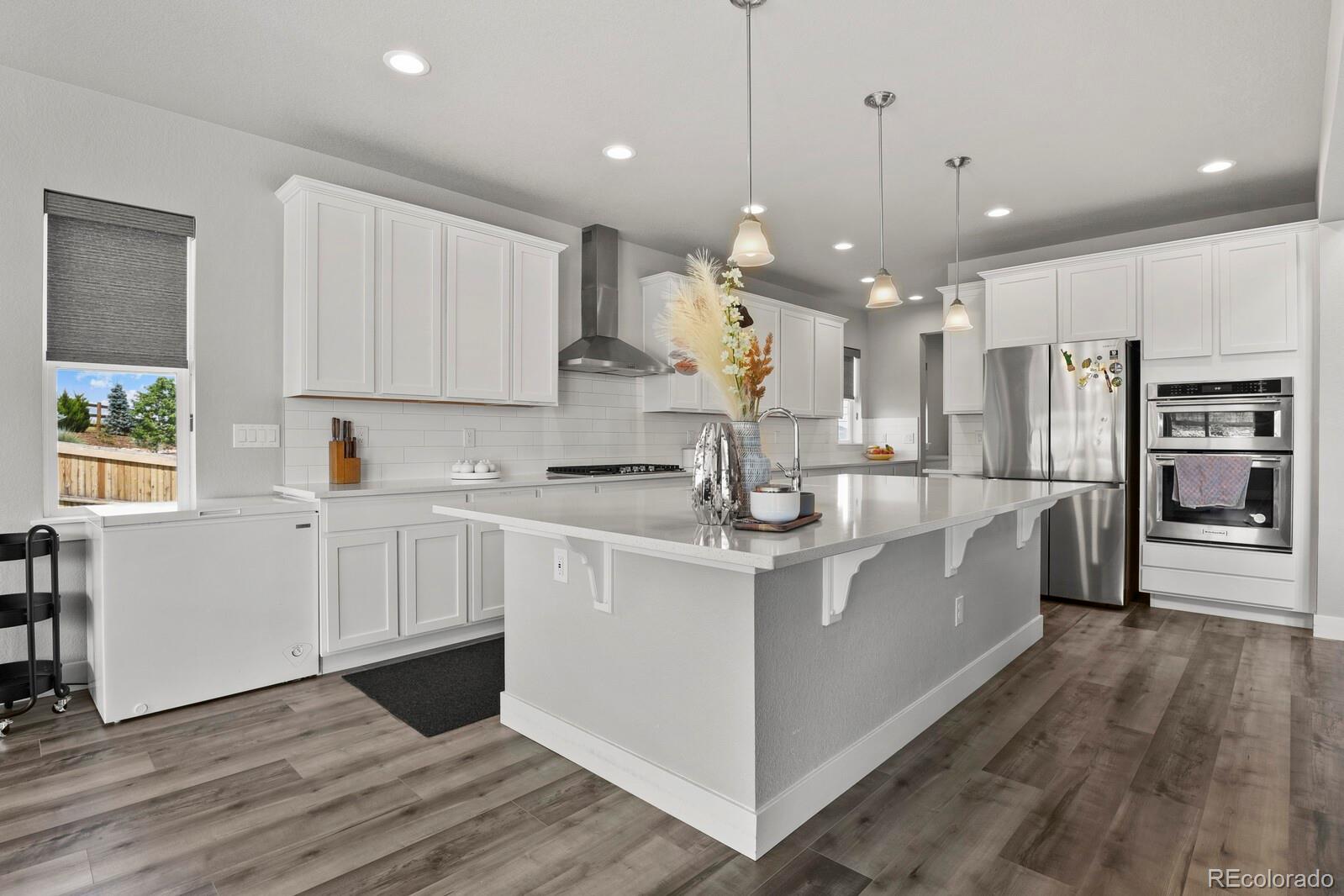 6357 Rockingham Way Castle Pines, CO 80108 - Photo 5 of 29 Gallery Image 5