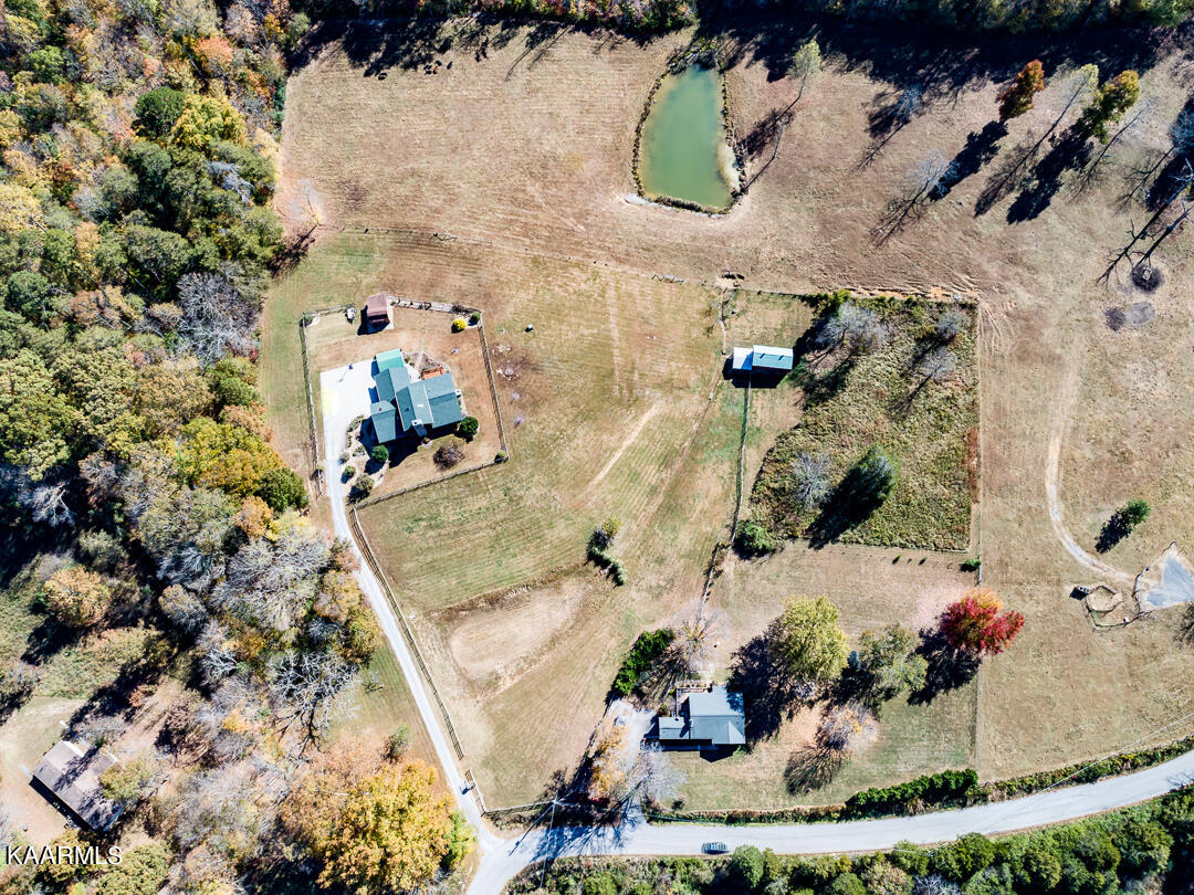 7844 Clapps Chapel Road Corryton, TN 37721 - Photo 36 of 41 010221020-2-7844ClappsChapelRdCorrytonTN