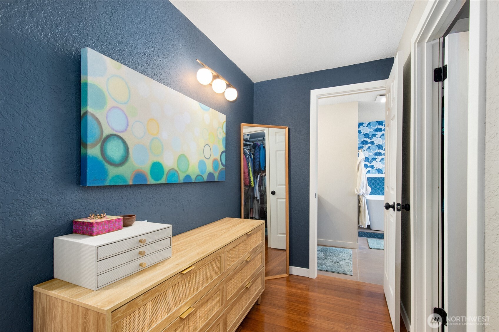 8924 Northeast 191st Place Bothell, WA 98011 - Photo 15 of 36