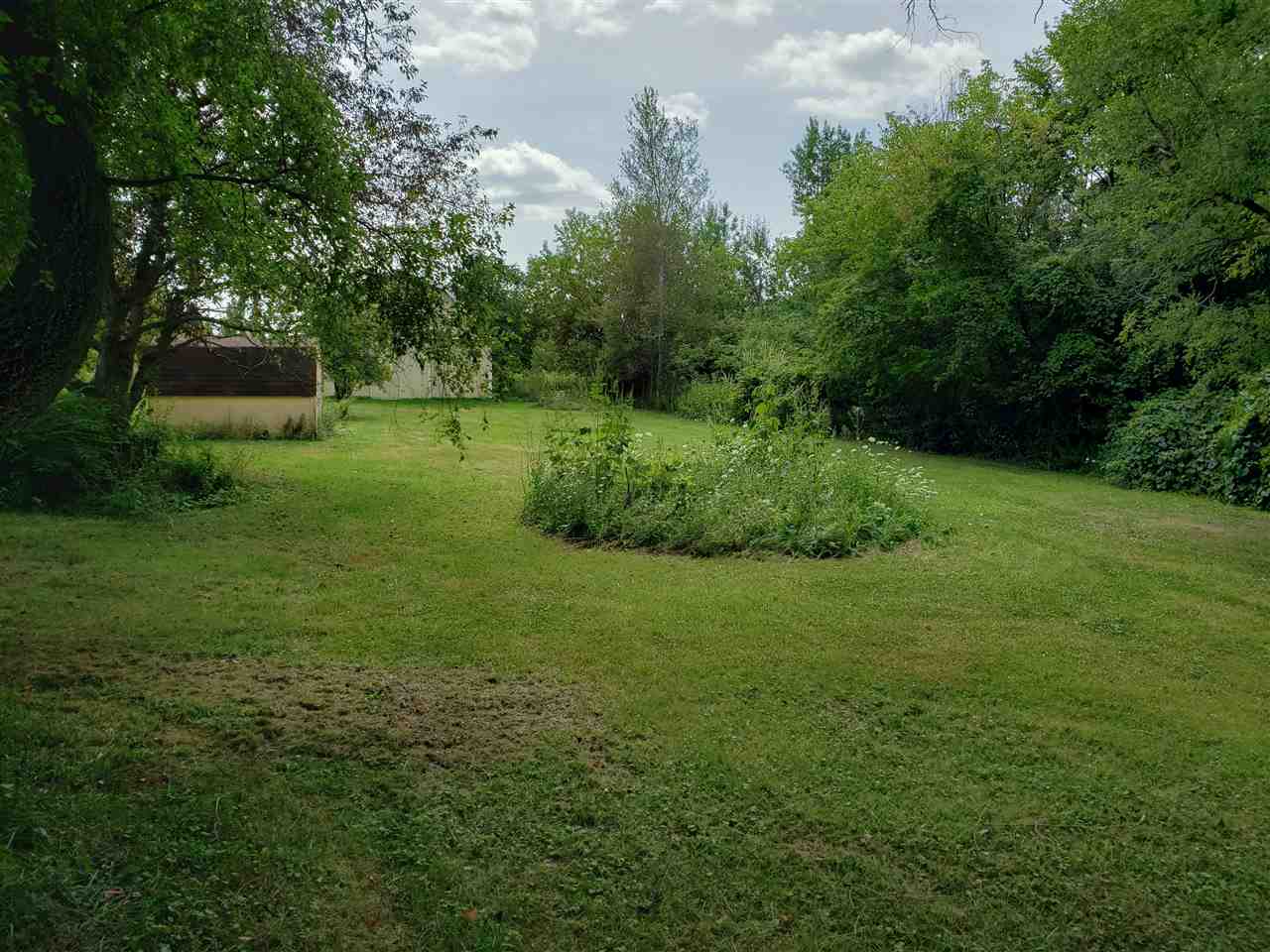 6055 Coldwater Road Flushing, MI 48433 - Photo 11 of 40