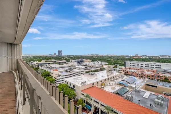 $1,870,000 | 2901 South Bayshore Drive, Unit 16G, Miami, FL 33133