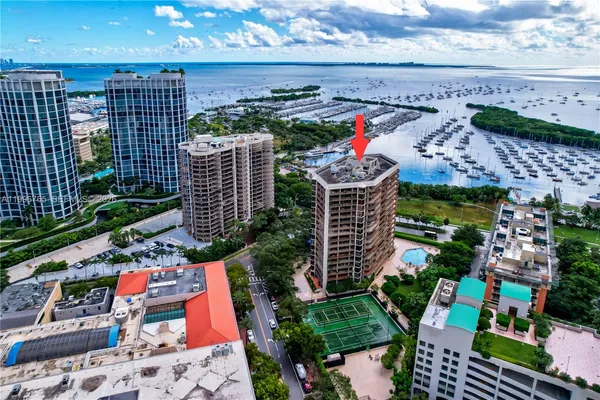 $1,870,000 | 2901 South Bayshore Drive, Unit 16G, Miami, FL 33133