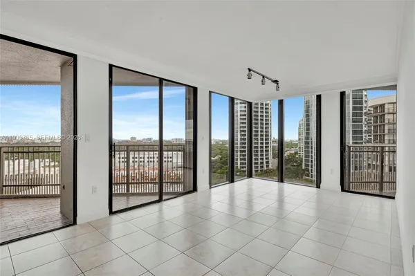 $1,870,000 | 2901 South Bayshore Drive, Unit 16G, Miami, FL 33133
