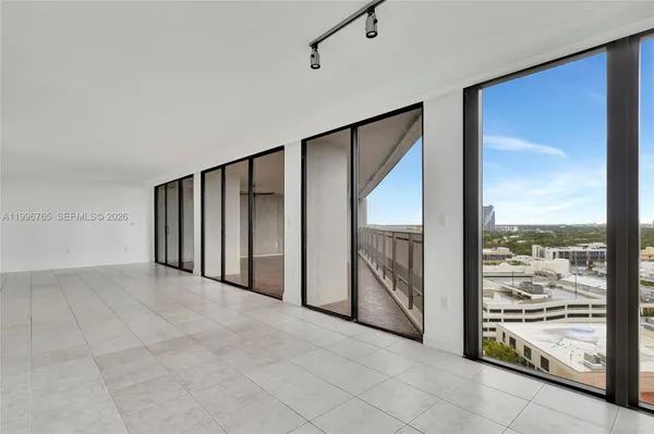 $1,870,000 | 2901 South Bayshore Drive, Unit 16G, Miami, FL 33133
