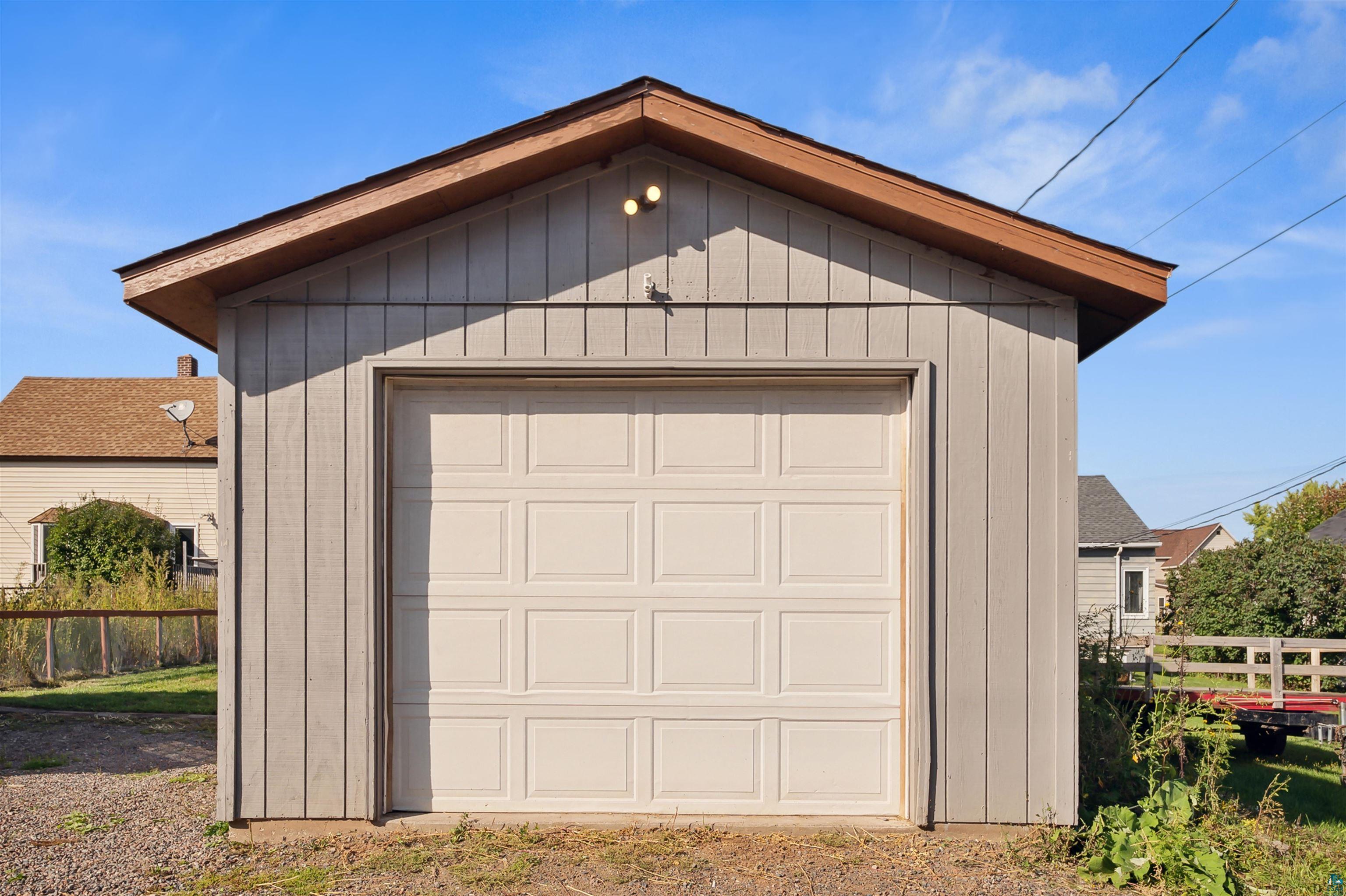 114 1st Street Proctor, MN 55810 - Photo 7 of 21