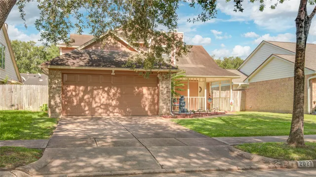 $299,000 | 2027 Creek Valley Lane, Sugar Land, TX 77478