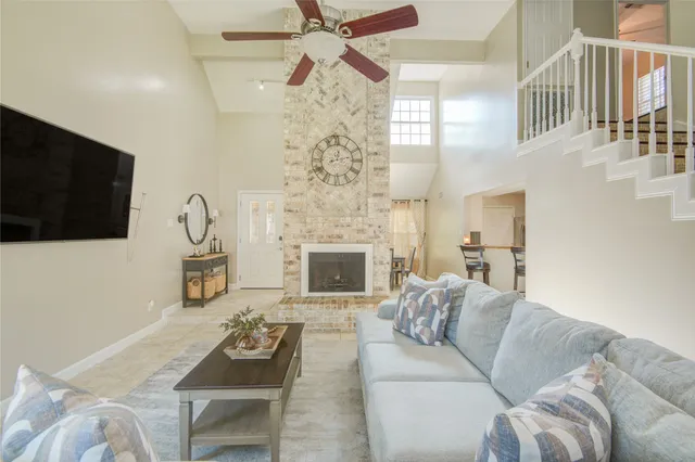 $299,000 | 2027 Creek Valley Lane, Sugar Land, TX 77478