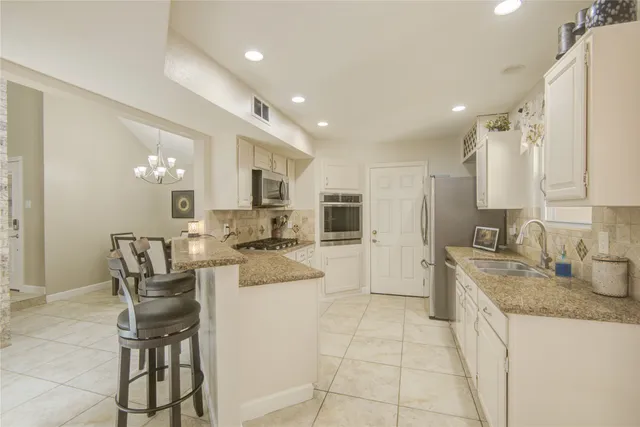 $299,000 | 2027 Creek Valley Lane, Sugar Land, TX 77478