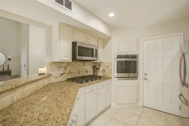 $299,000 | 2027 Creek Valley Lane, Sugar Land, TX 77478