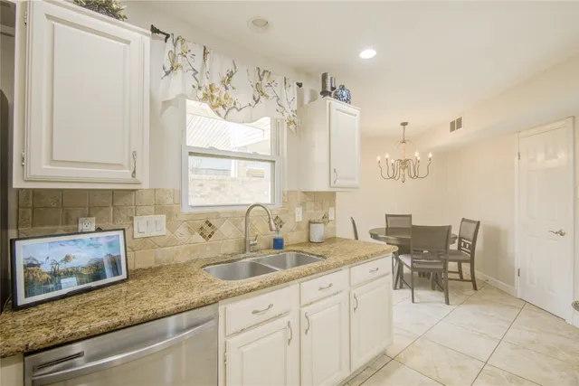 $299,000 | 2027 Creek Valley Lane, Sugar Land, TX 77478