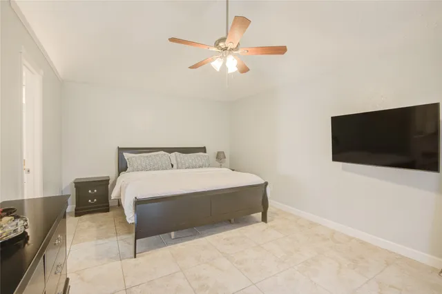 $299,000 | 2027 Creek Valley Lane, Sugar Land, TX 77478