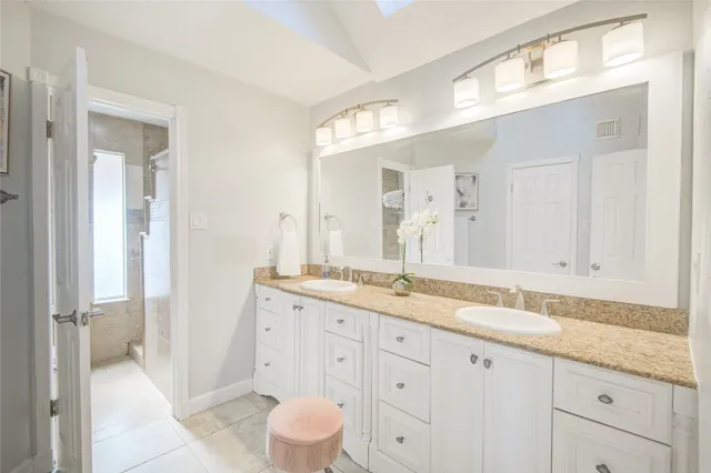 $299,000 | 2027 Creek Valley Lane, Sugar Land, TX 77478