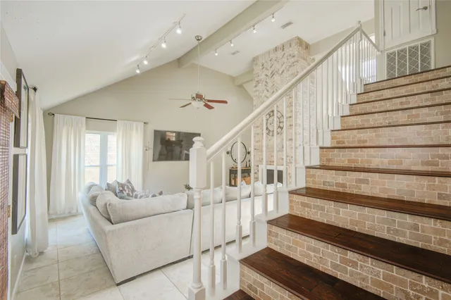 $299,000 | 2027 Creek Valley Lane, Sugar Land, TX 77478