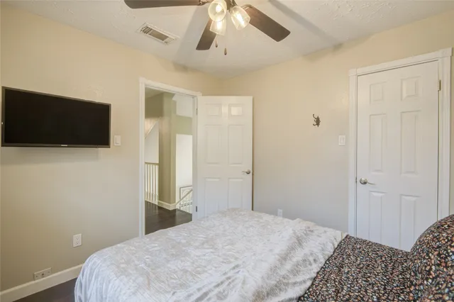 $299,000 | 2027 Creek Valley Lane, Sugar Land, TX 77478