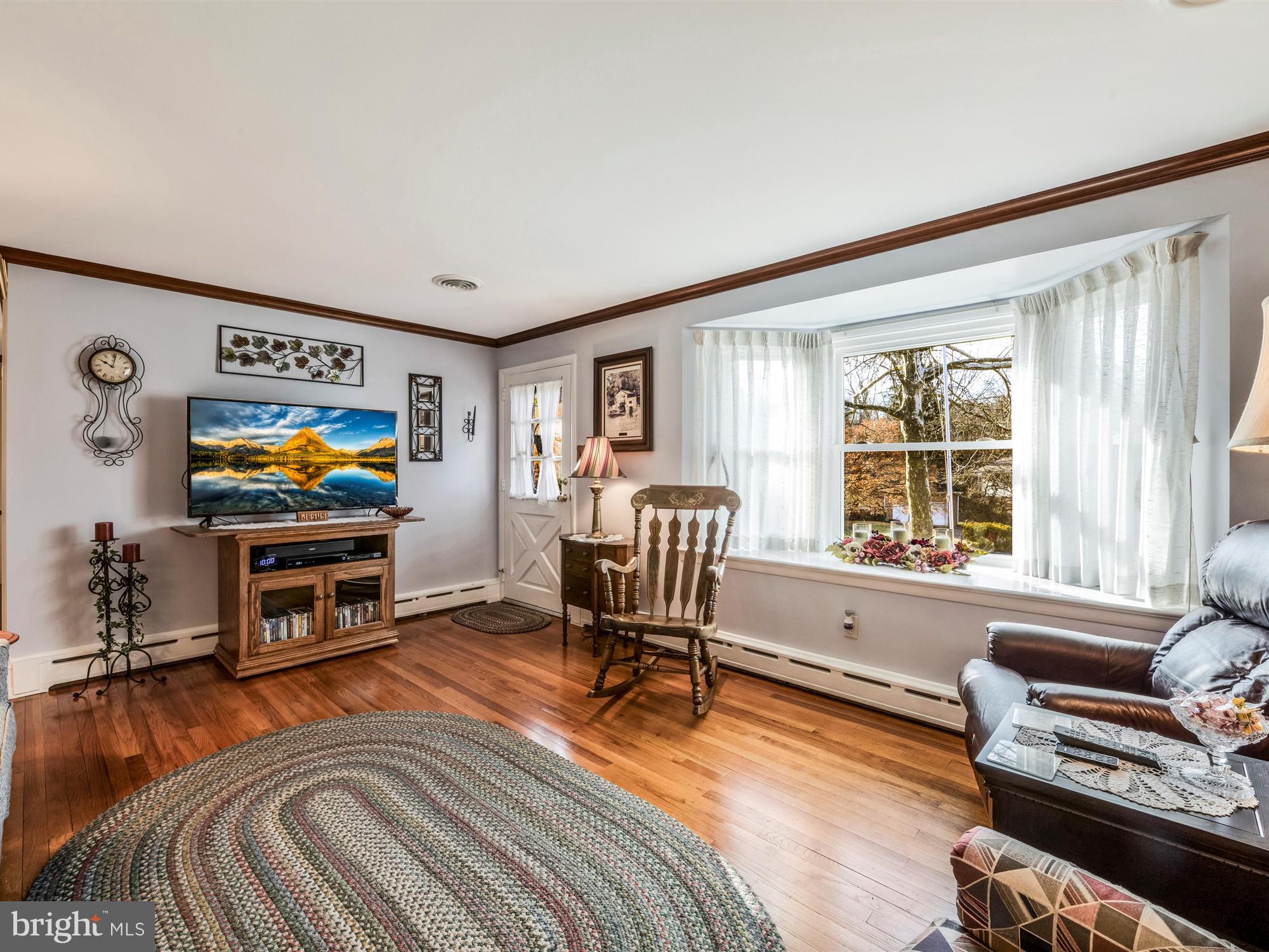 537 Saratoga Road Lancaster, PA 17603 - Photo 5 of 27 Gallery Image 5