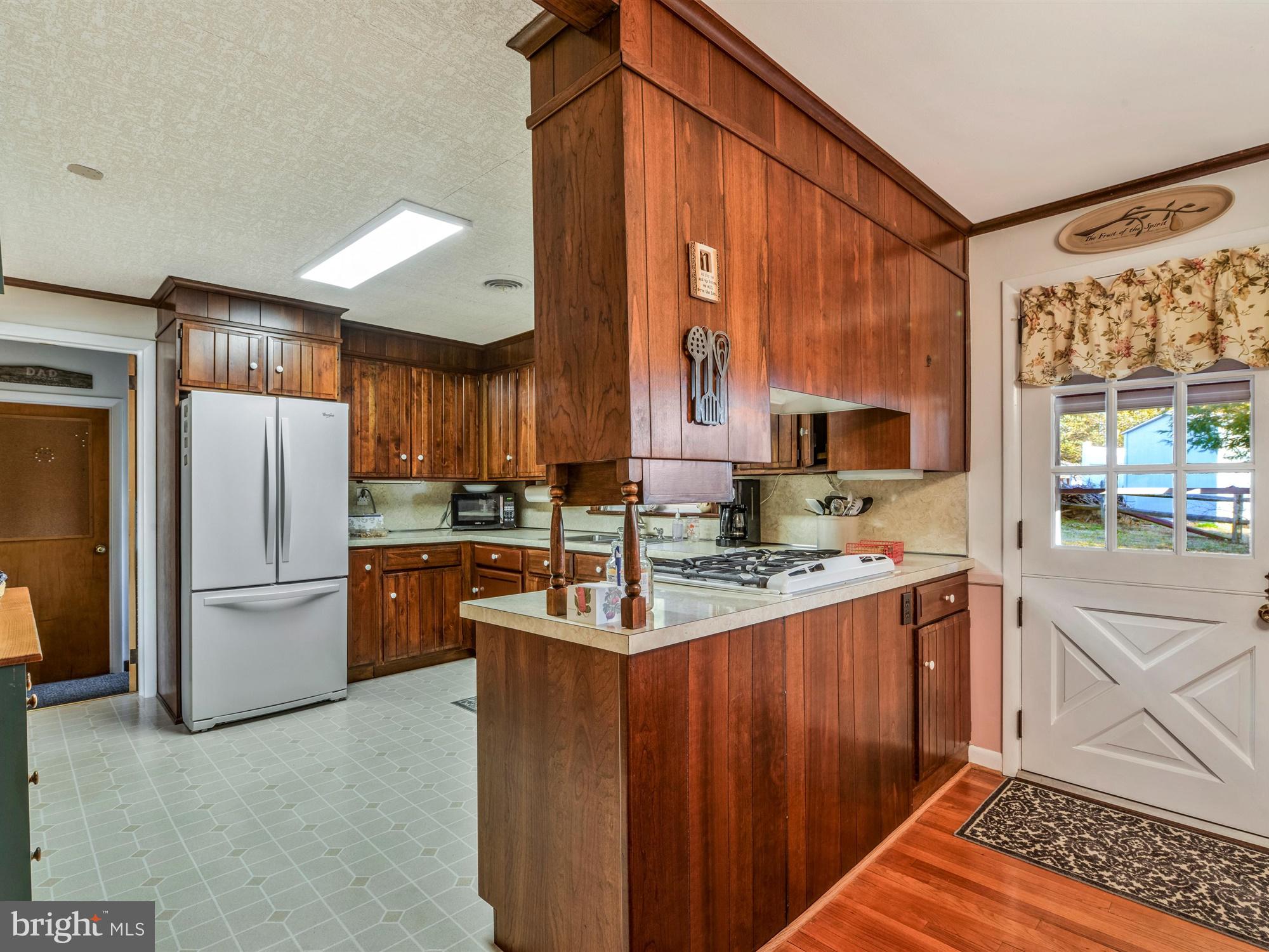 537 Saratoga Road Lancaster, PA 17603 - Photo 9 of 27 Gallery Image 9