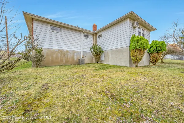 $264,900 | 124 Bengar Drive, Scranton, PA 18505