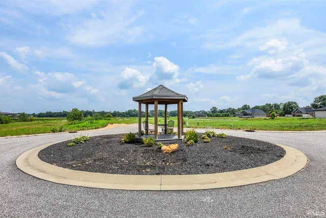 $49,900 | 3250 Heseman Avenue, Evansville, IN 47725