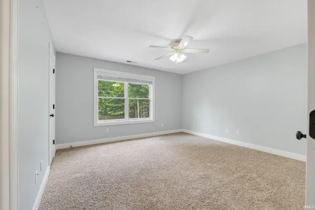 $1,250,000 | 4906 North 100 West, Uniondale, IN 46791