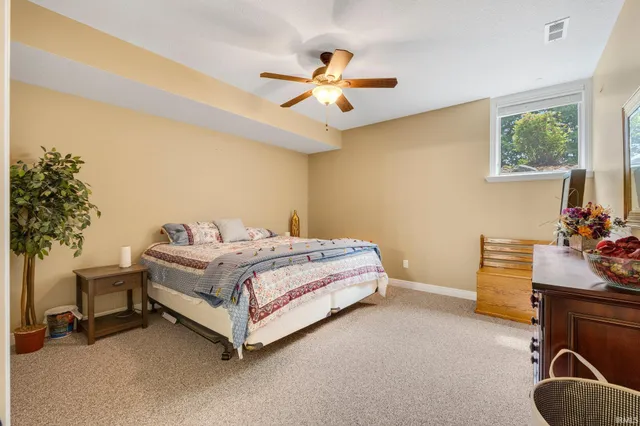 $1,250,000 | 4906 North 100 West, Uniondale, IN 46791