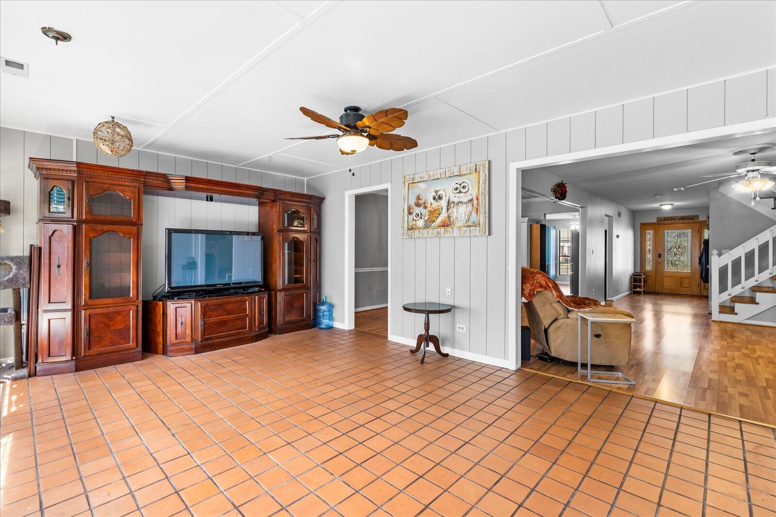 6766 Hickory Creek Road Chattanooga, TN 37421 - Photo 16 of 37 16-6766 Hickory Creek-15