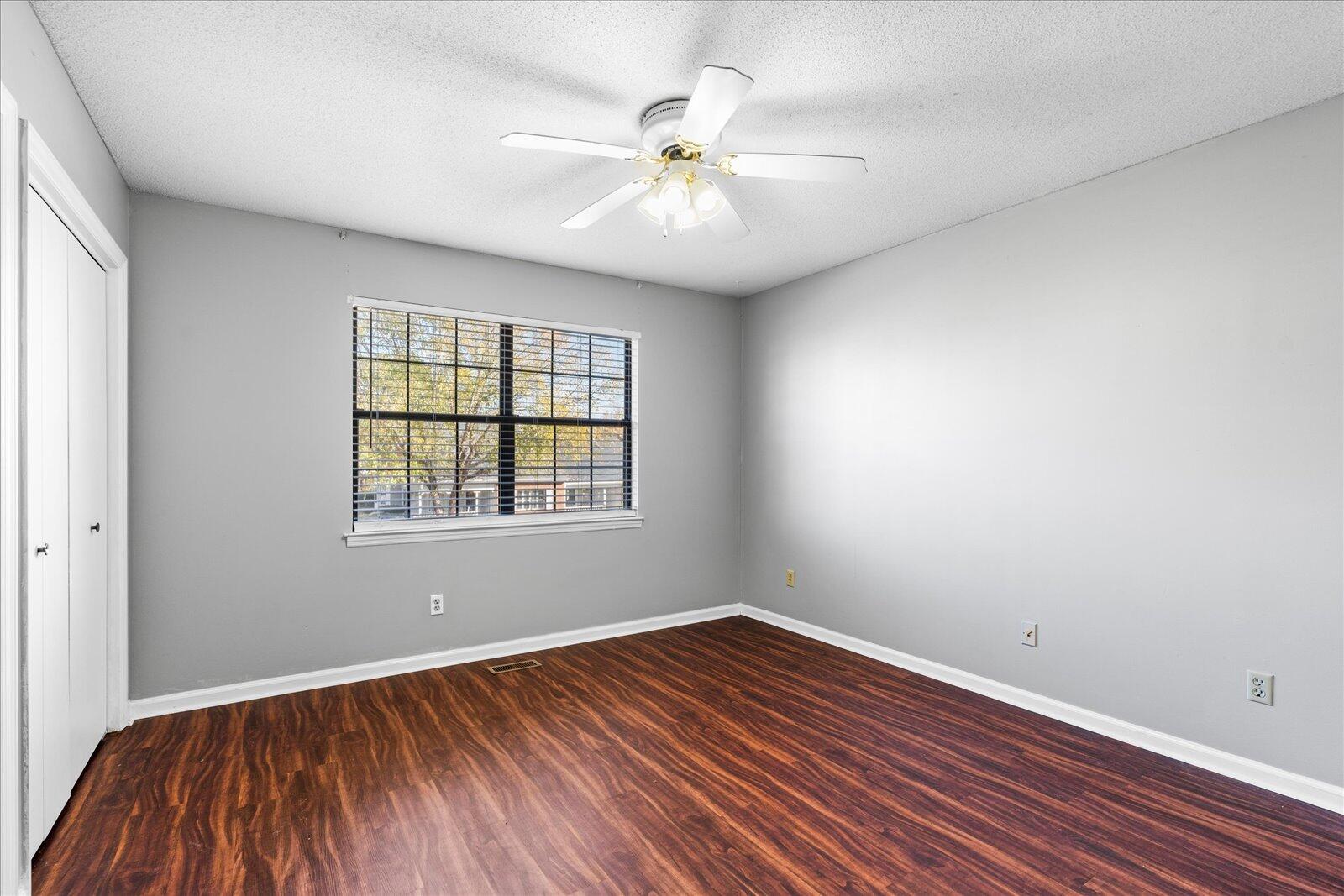 6766 Hickory Creek Road Chattanooga, TN 37421 - Photo 29 of 37 29-6766 Hickory Creek-28