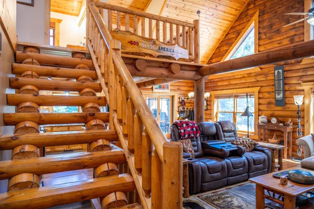 $669,000 | W5954 North Lake Drive, New Lisbon, WI 53950