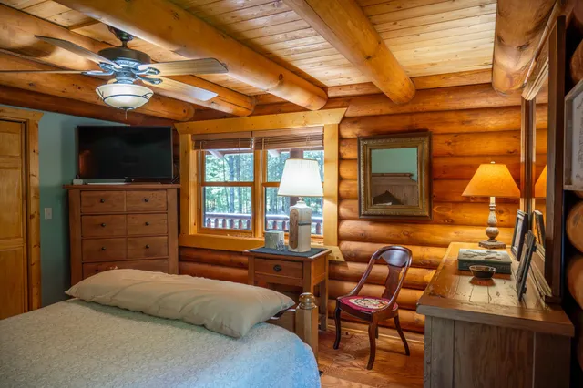 $669,000 | W5954 North Lake Drive, New Lisbon, WI 53950