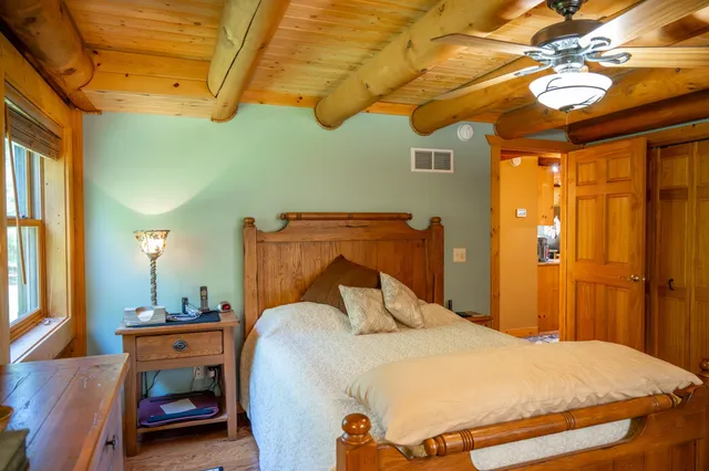 $669,000 | W5954 North Lake Drive, New Lisbon, WI 53950