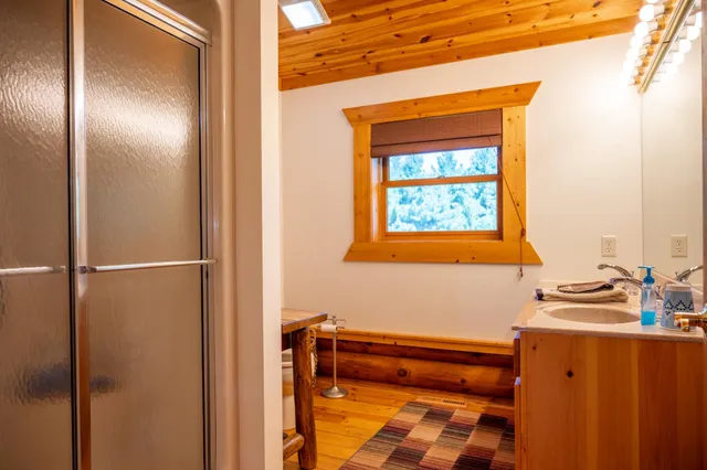 $669,000 | W5954 North Lake Drive, New Lisbon, WI 53950