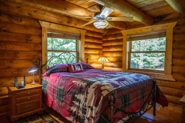 $669,000 | W5954 North Lake Drive, New Lisbon, WI 53950