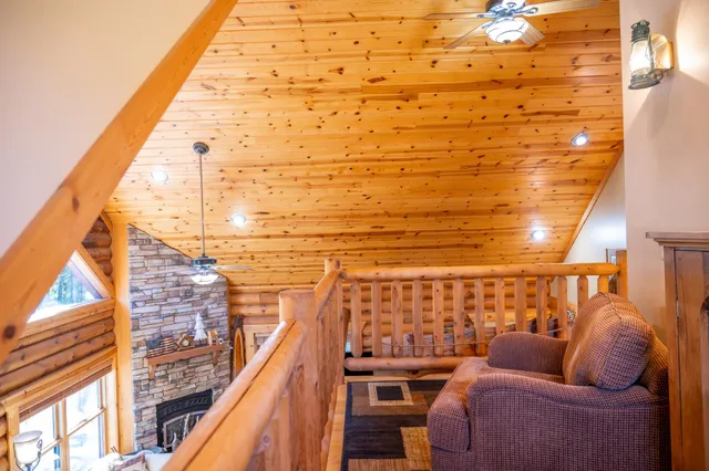 $669,000 | W5954 North Lake Drive, New Lisbon, WI 53950