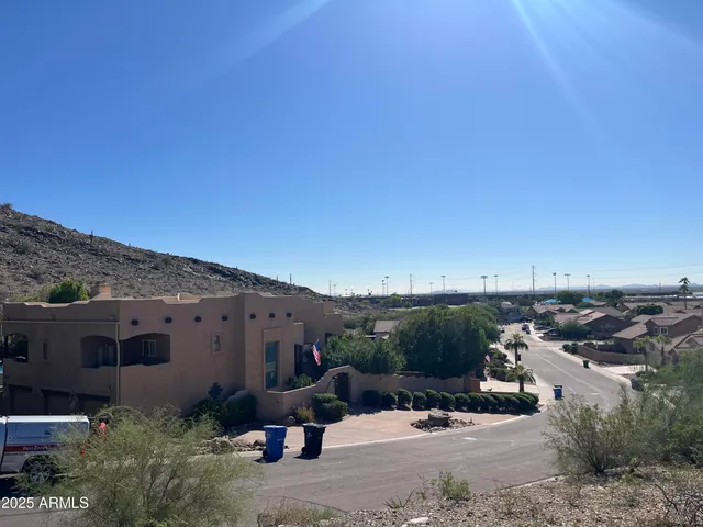 $400,000 | 2473 East Glenhaven Drive, Unit 9, Phoenix, AZ 85048