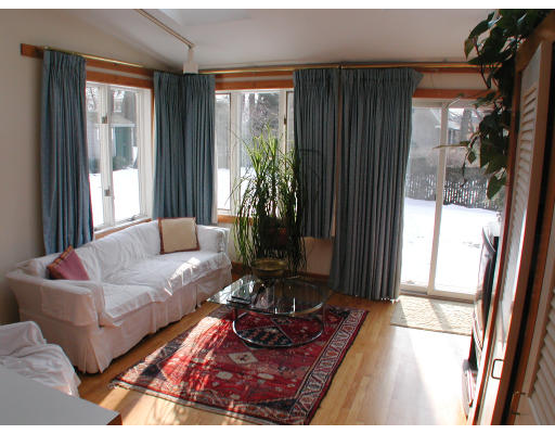 9 Gammons Road Newton, MA 02468 - Photo 8 of 9