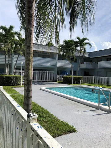 $1,395 | 4251 Northwest 5th Street, Unit 257, Plantation, FL 33317