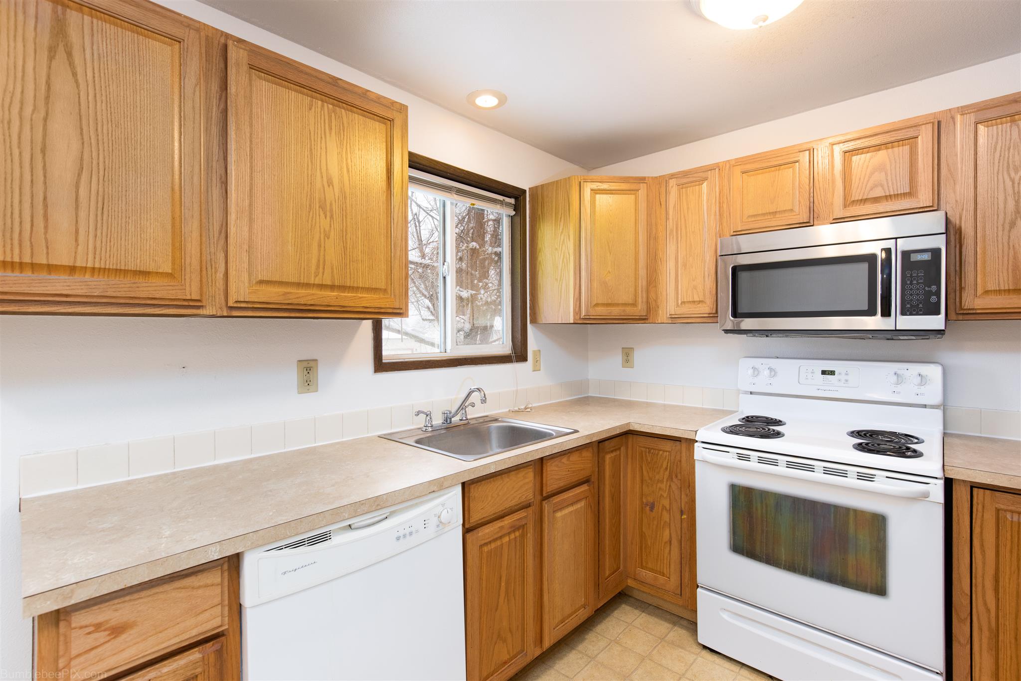 1723 North Walnut Road Spokane, WA 99206 - Photo 14 of 29