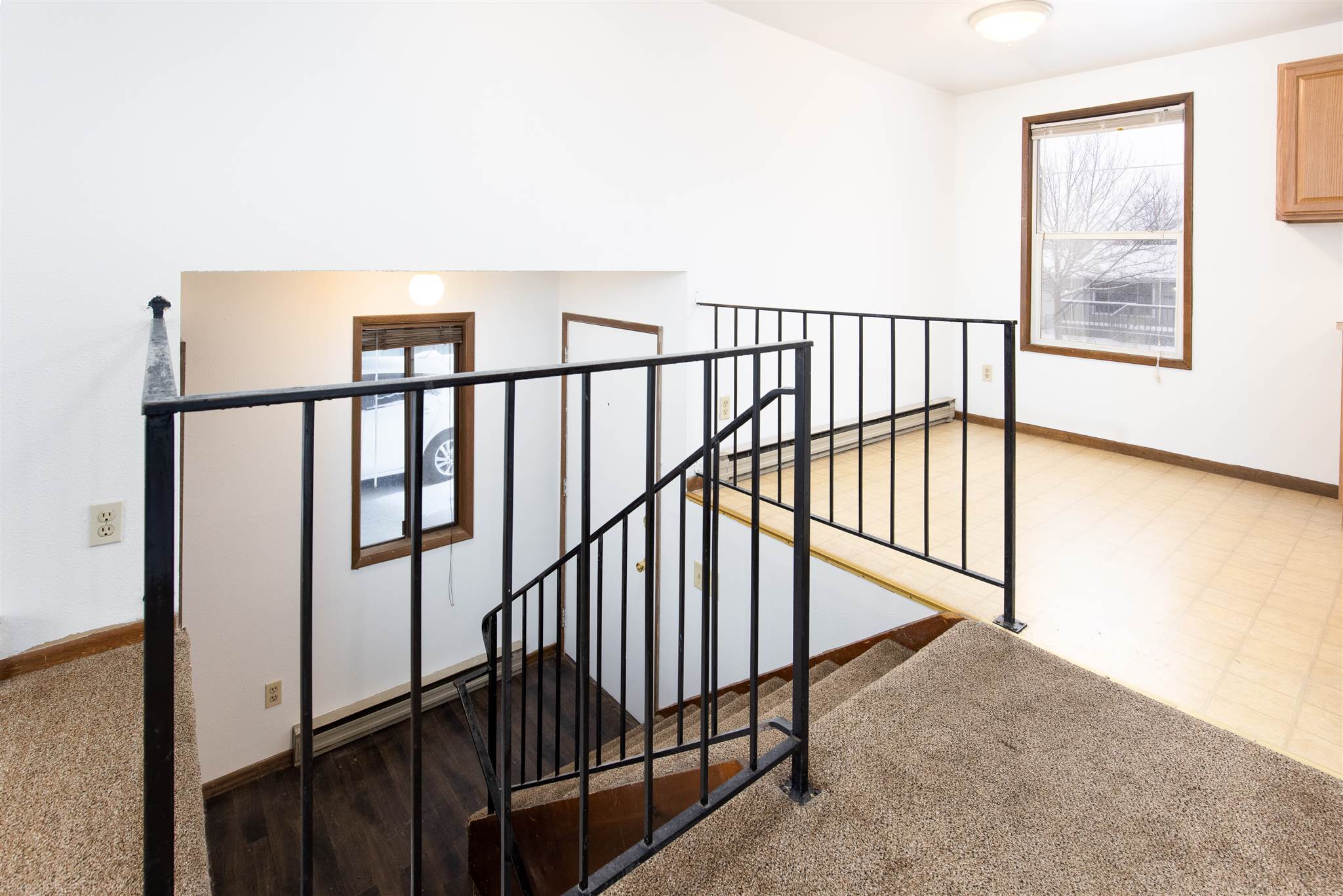 1723 North Walnut Road Spokane, WA 99206 - Photo 7 of 29