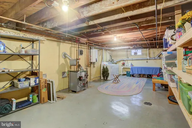 a view of a storage & utility room