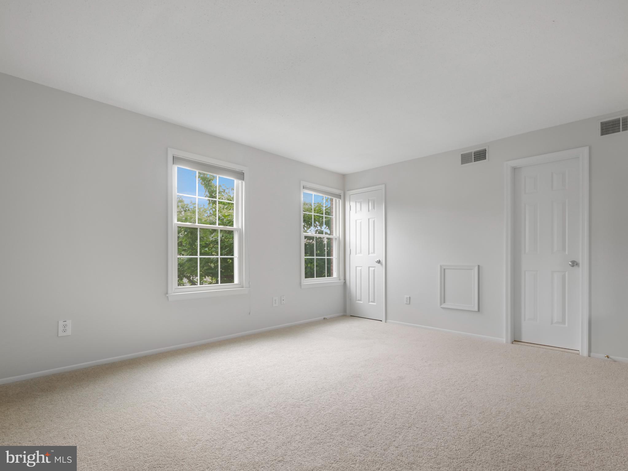 127 Fort Evans Road Southeast, Unit C Leesburg, VA 20175 - Photo 17 of 23 Gallery Image 17