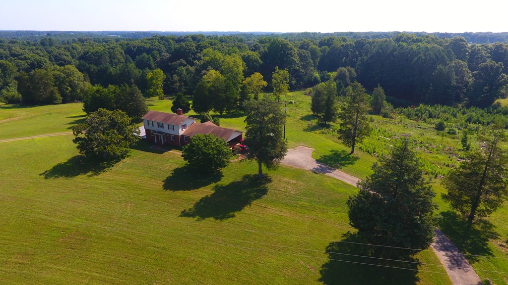 1329 Cox Lake Road Belton, SC 29627 - Photo 2 of 43