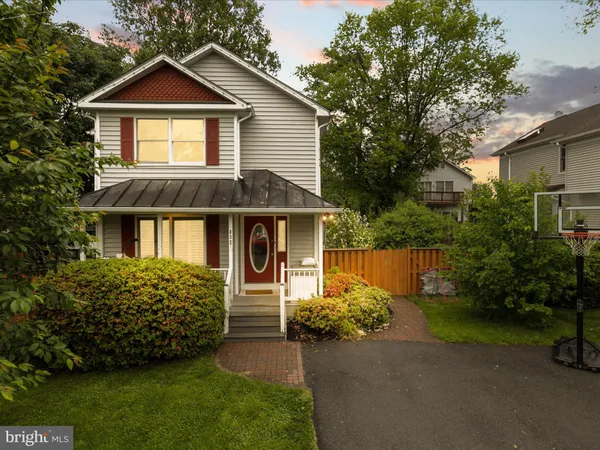 $3,800 | 8324 2nd Avenue, Vienna, VA 22182