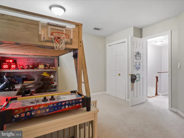 $3,800 | 8324 2nd Avenue, Vienna, VA 22182