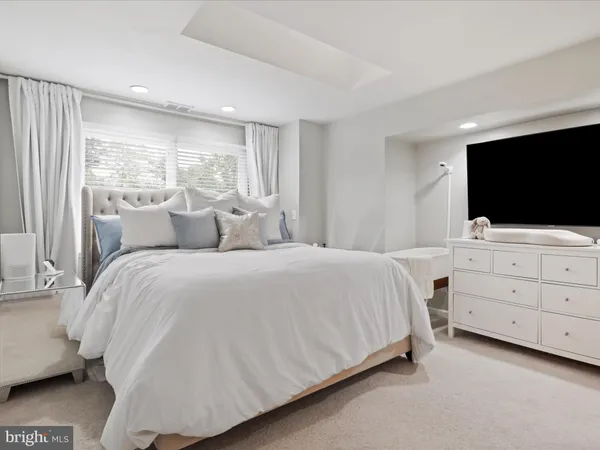 $3,800 | 8324 2nd Avenue, Vienna, VA 22182