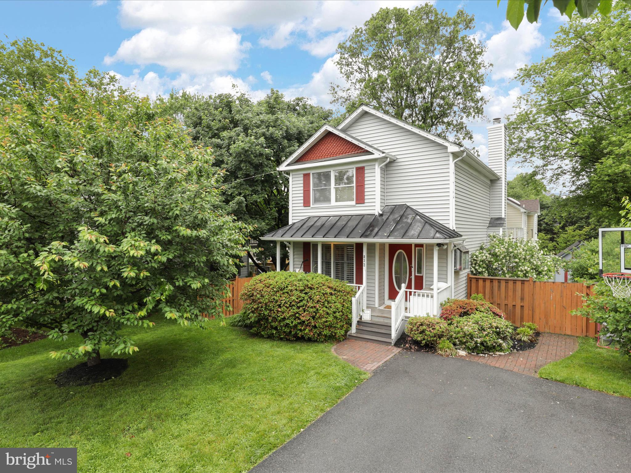 8324 2nd Avenue Vienna, VA 22182 - Photo 3 of 46