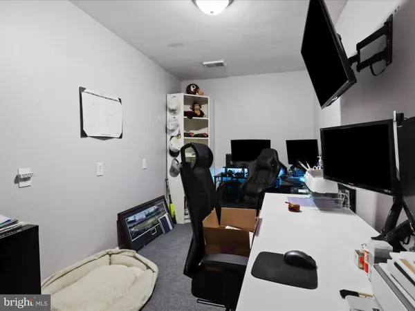 $3,800 | 8324 2nd Avenue, Vienna, VA 22182