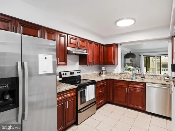 $3,800 | 8324 2nd Avenue, Vienna, VA 22182