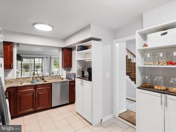 $3,800 | 8324 2nd Avenue, Vienna, VA 22182