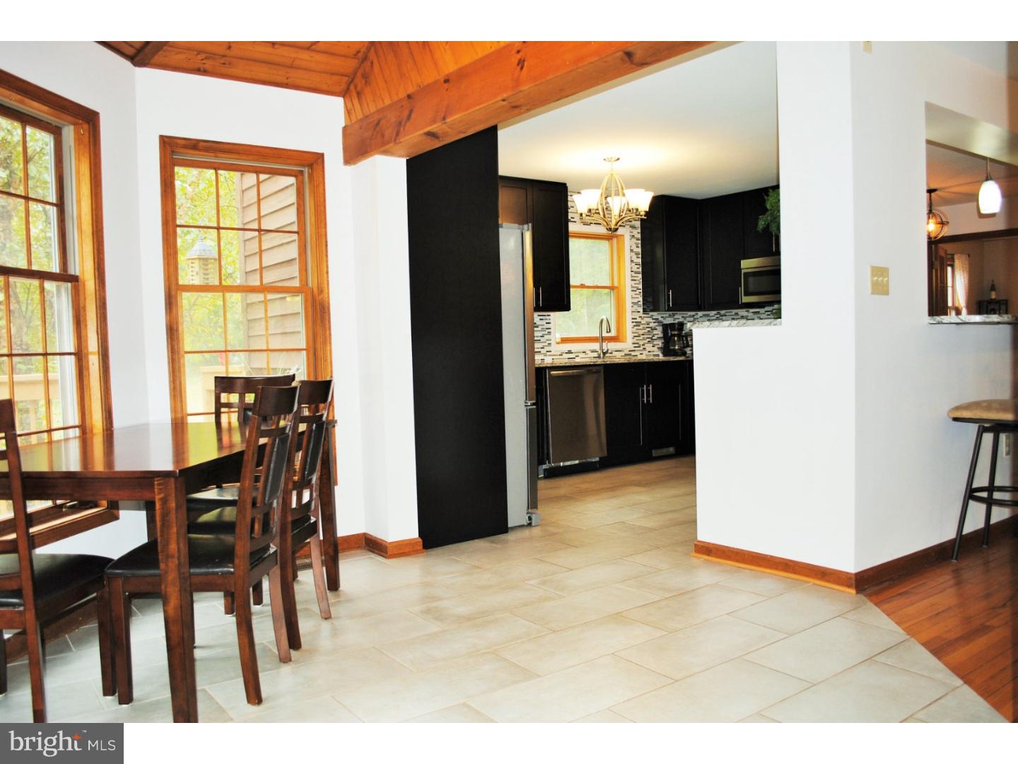 1885 Chestnut Hill Road Pottstown, PA 19465 - Photo 3 of 25 Breakfast Room