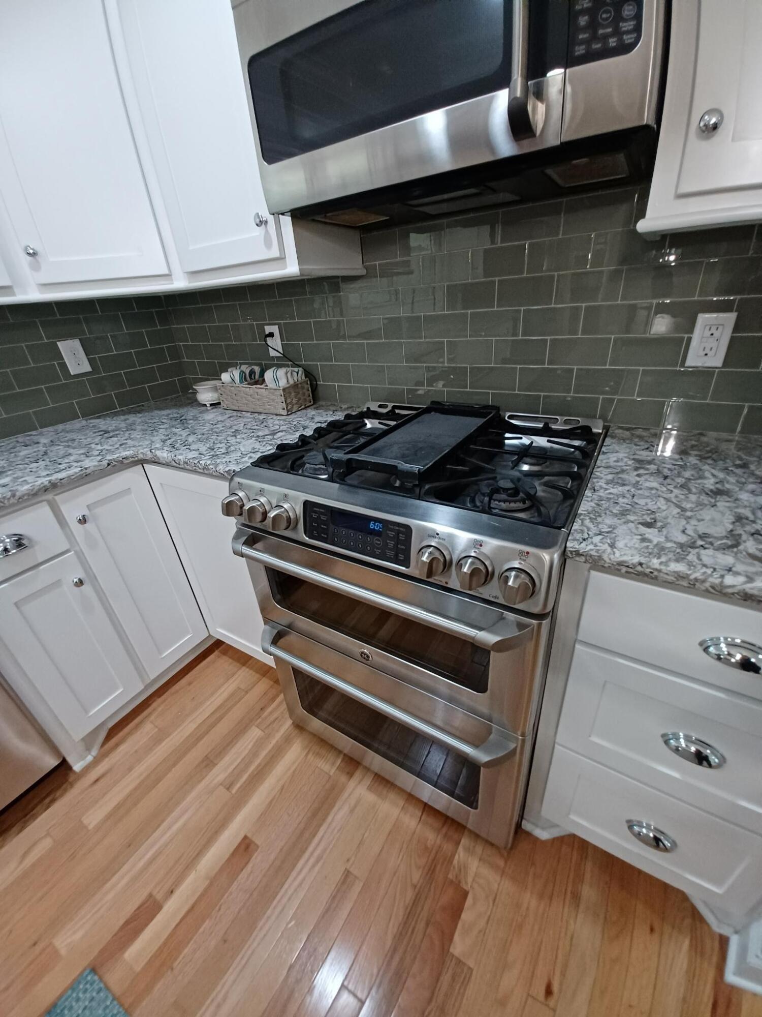 114 Reynolds Road Summerville, SC 29483 - Photo 13 of 31 114Reynolds.Kitchen3