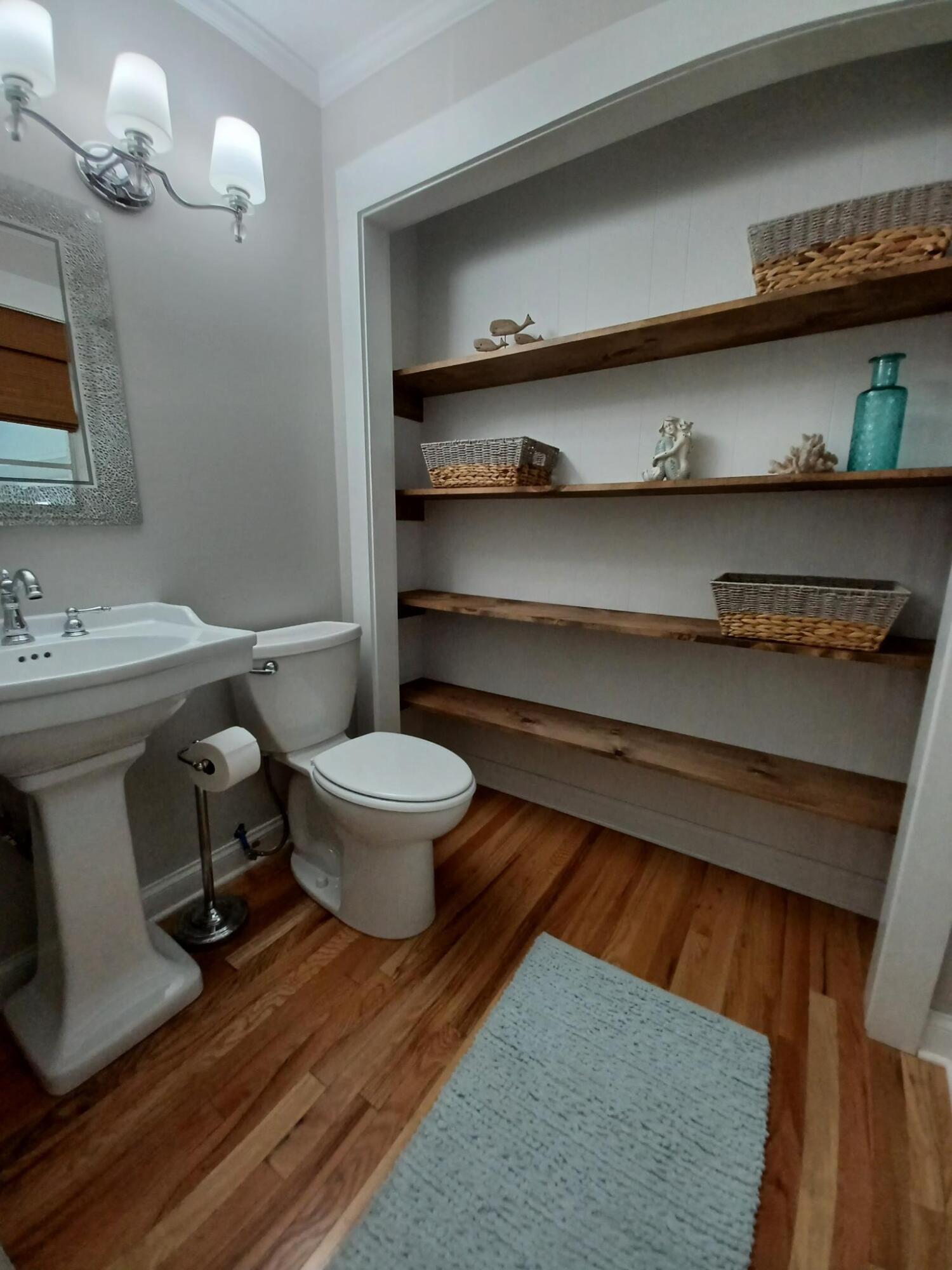 114 Reynolds Road Summerville, SC 29483 - Photo 16 of 31 114Reynolds.Bathroom3